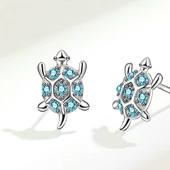 Sterling Silver Blue Turtle Stud Earrings - Picture 6 of 6